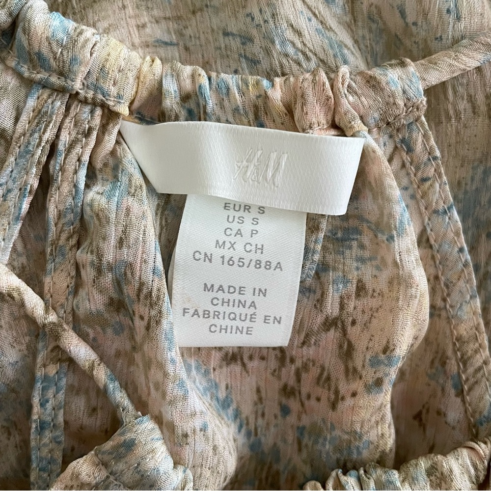 H&M | Drawstring Top - Picture 3 of 6